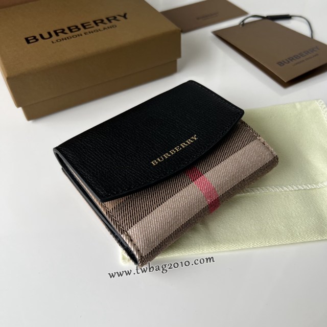 Burberry專門店新款女士短夾錢包 巴寶莉拼色翻蓋短錢包 yxb1452